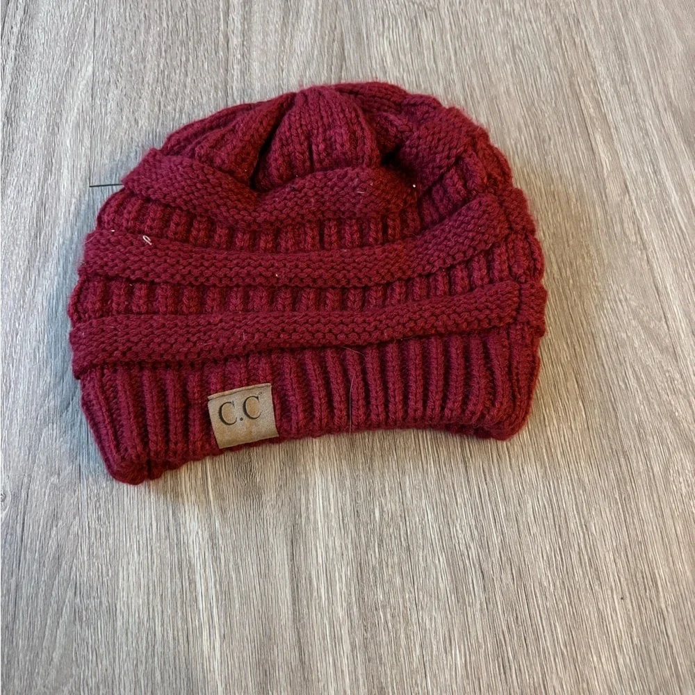 C.C Women's Burgundy Knit Beanie